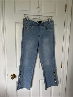 FDJ Light Wash Wide Leg Jeans with Colorful Hem Buttons